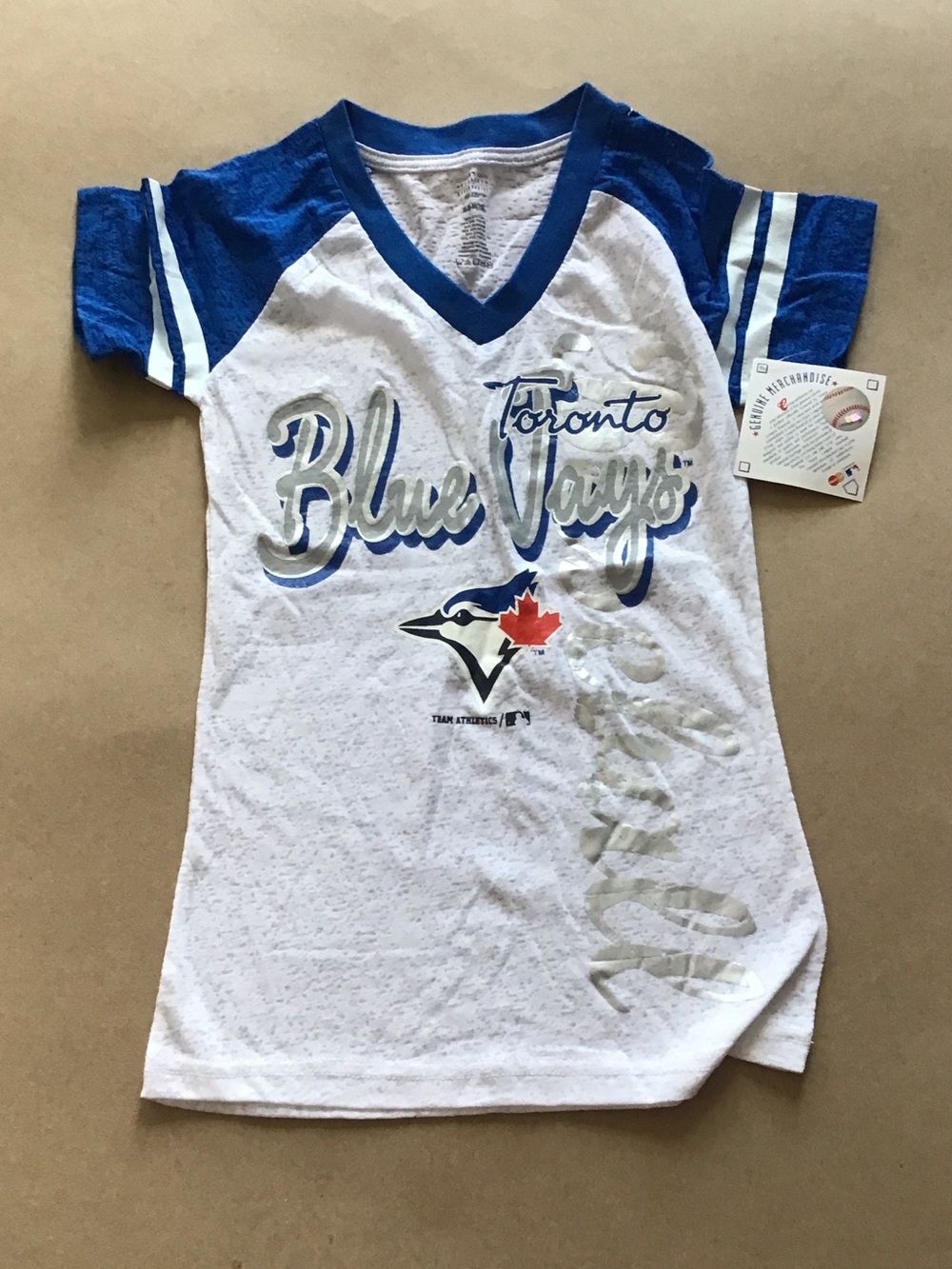 Blue Jay Girls' V-Neck Raglan Thin Tee - White & Blue